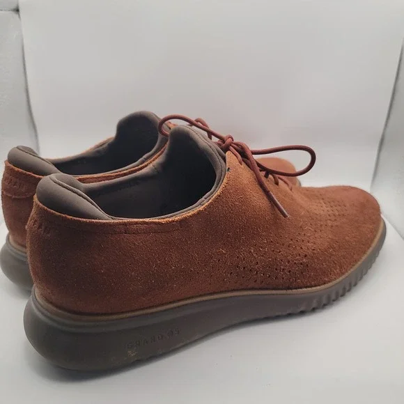 Cole Haan Men 2.ZERØGRAND Wingtip Oxfords 9.5 M Brown Suede Lace Up